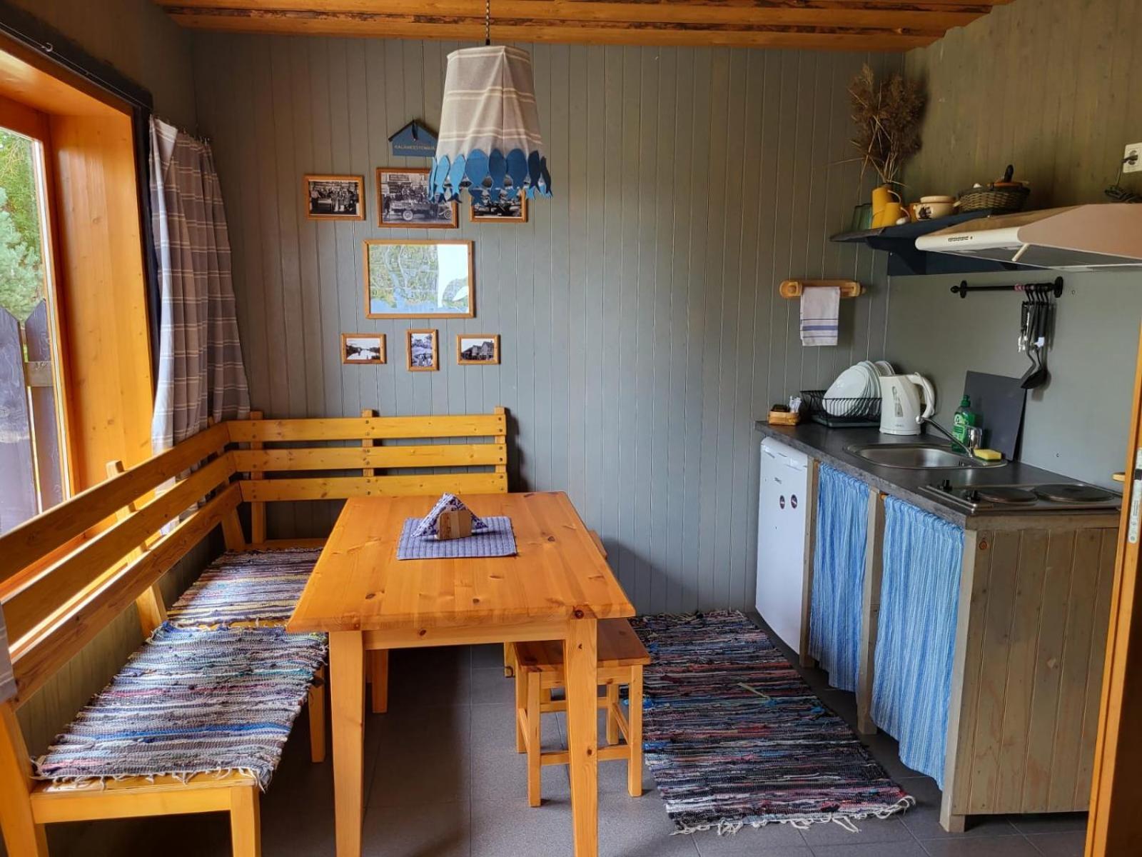 Hostel Kalameeste Maja Mustvee Esterno foto