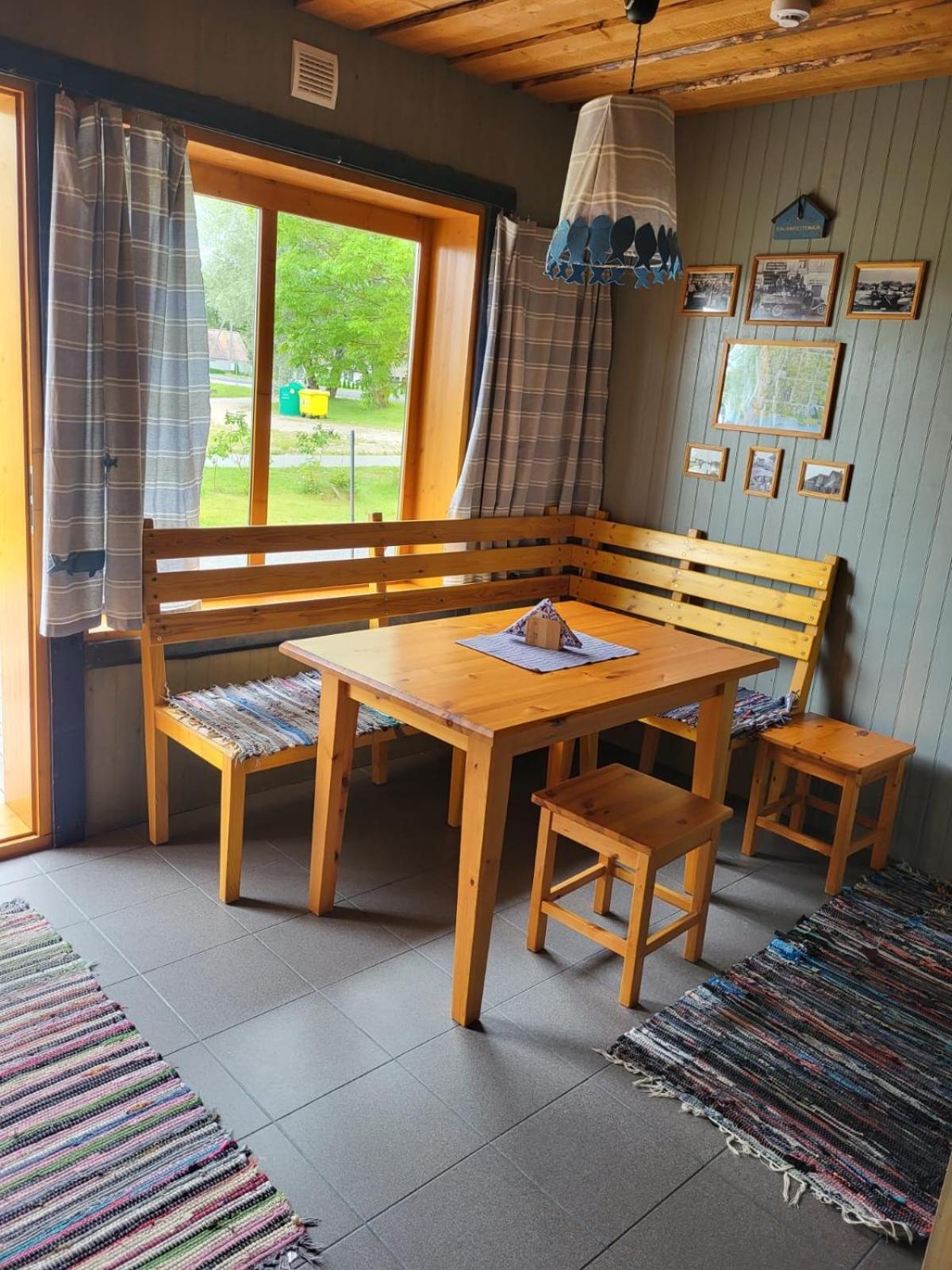 Hostel Kalameeste Maja Mustvee Esterno foto